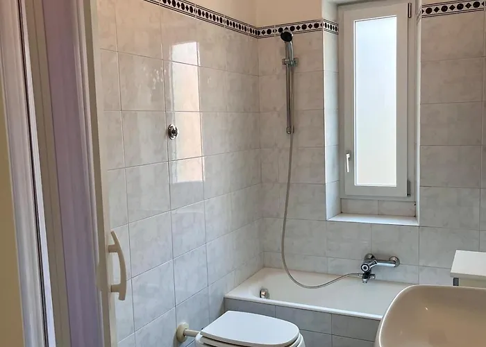Golfo Dei Poeti Apartment *